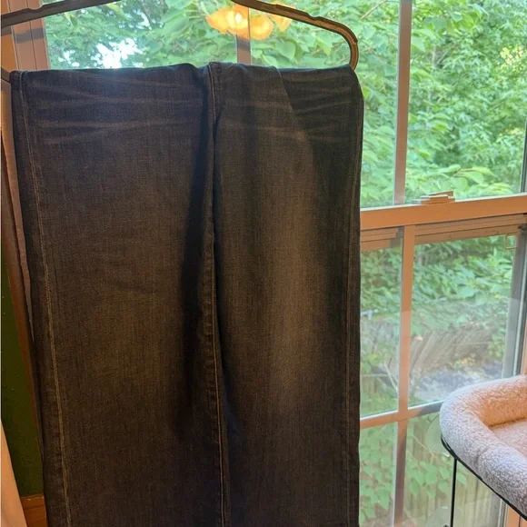 Wide leg crop, jean, medium blue, size 26. - Picture 2 of 2